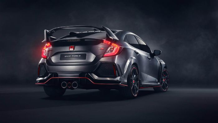 To Civic Type R αναμένεται να είναι αρκετά πιο επιθετικό σε εμφάνιση, σε σχέση με το «απλό» Civic.